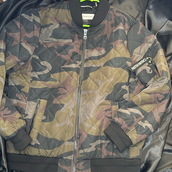 Calvin Kline Camouflage Bomber Women Size L - Picture 1 of 5